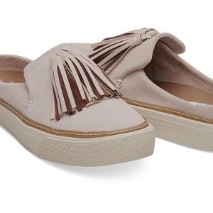 Tom’s Sunrise Slip On Sneaker